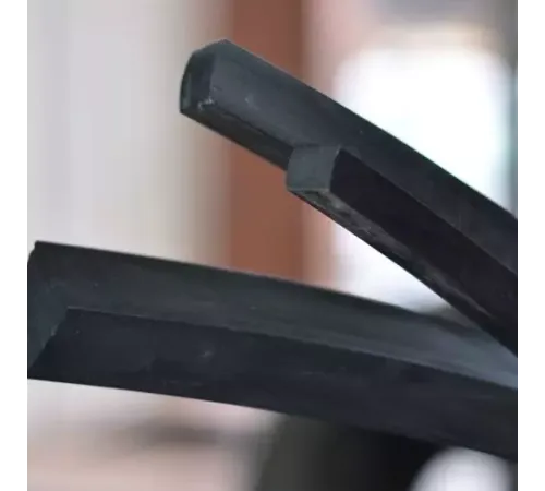 Резиновые уплотнительные квадратные шнуры в Барановичах